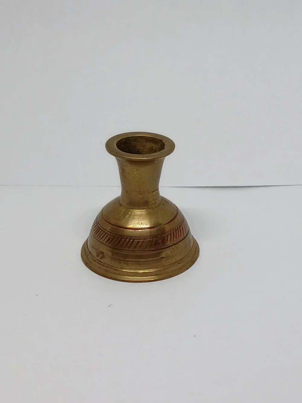 SMALL VINTAGE ANTIQUE BRASS VESSEL WITH GEOMETRIC PATTERNS IN RED PAINT